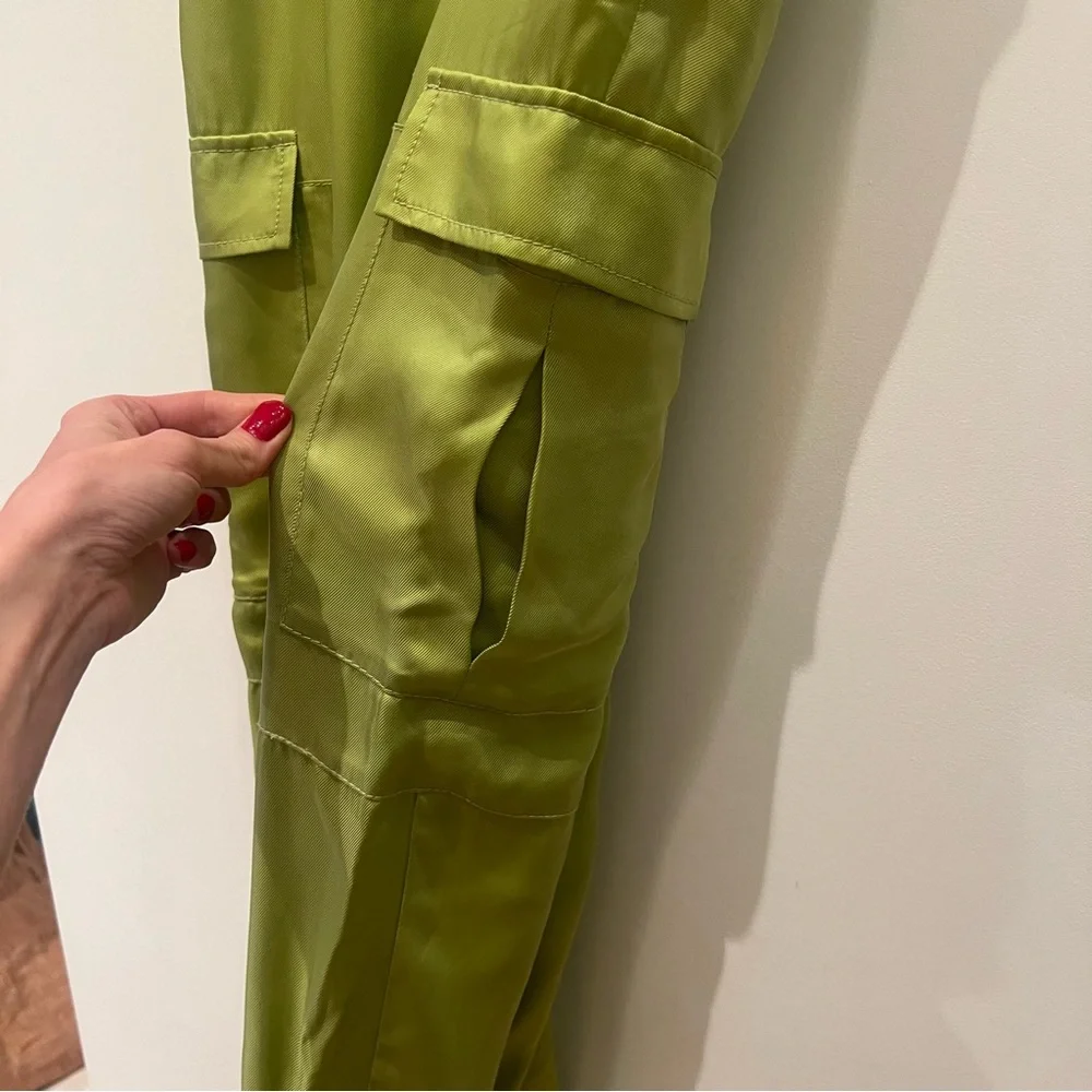 Cinq a Sept satin jogger cargo pants, size small - Picture 7 of 9